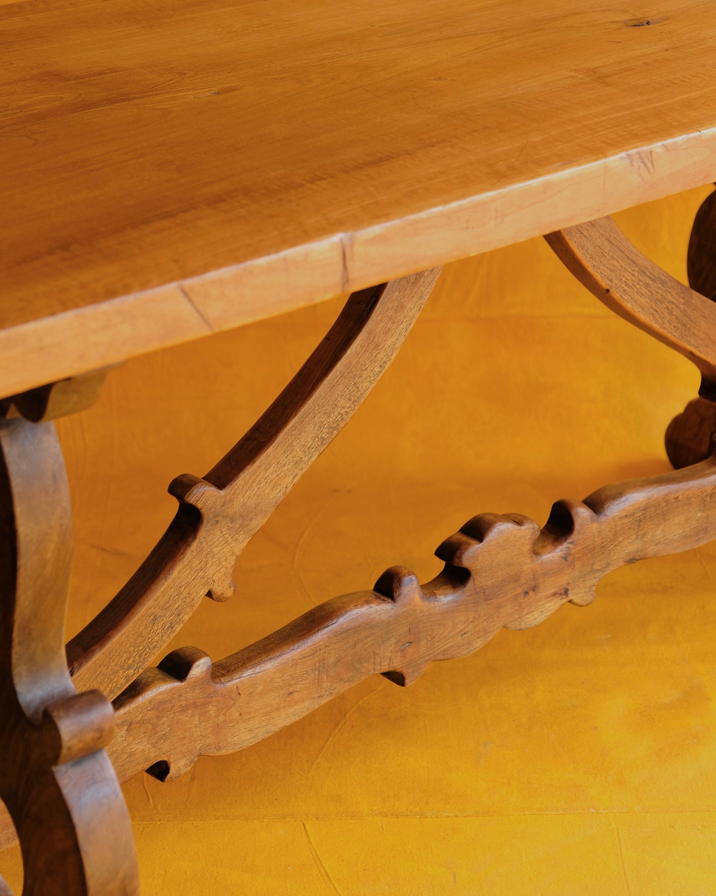 TEXTURED SPANISH OAK DINING TABLE
