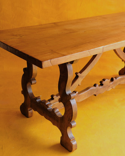TEXTURED SPANISH OAK DINING TABLE