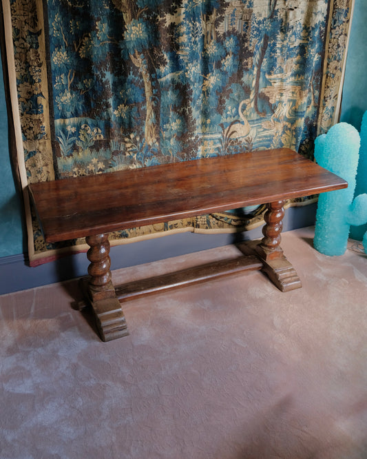 WALNUT SPANISH CONSOLE w. TWIST LEG