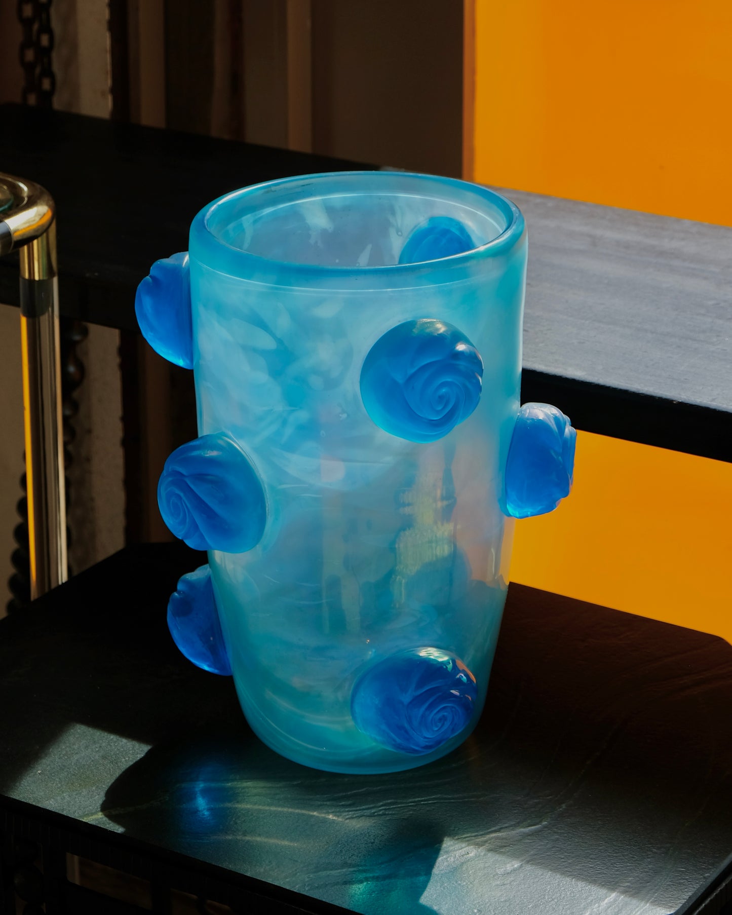 BLUE MURANO VASE w. APPLIED SWIRLS