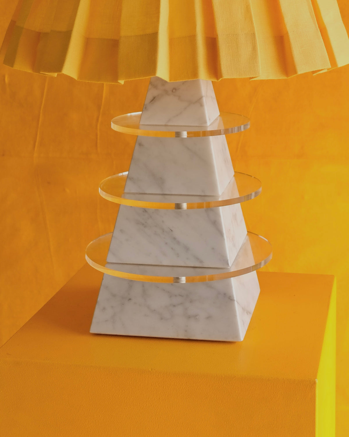 MARBLE & PLEXIGLASS DISC PYRAMID LAMP