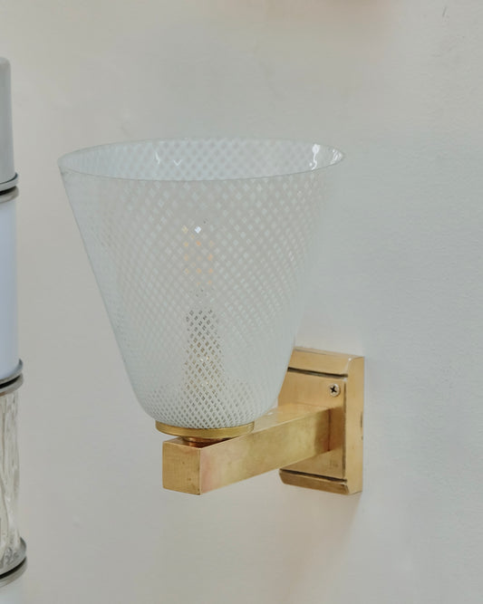 SINGLE WHITE CROSS HATCH MURANO GLASS SCONCE