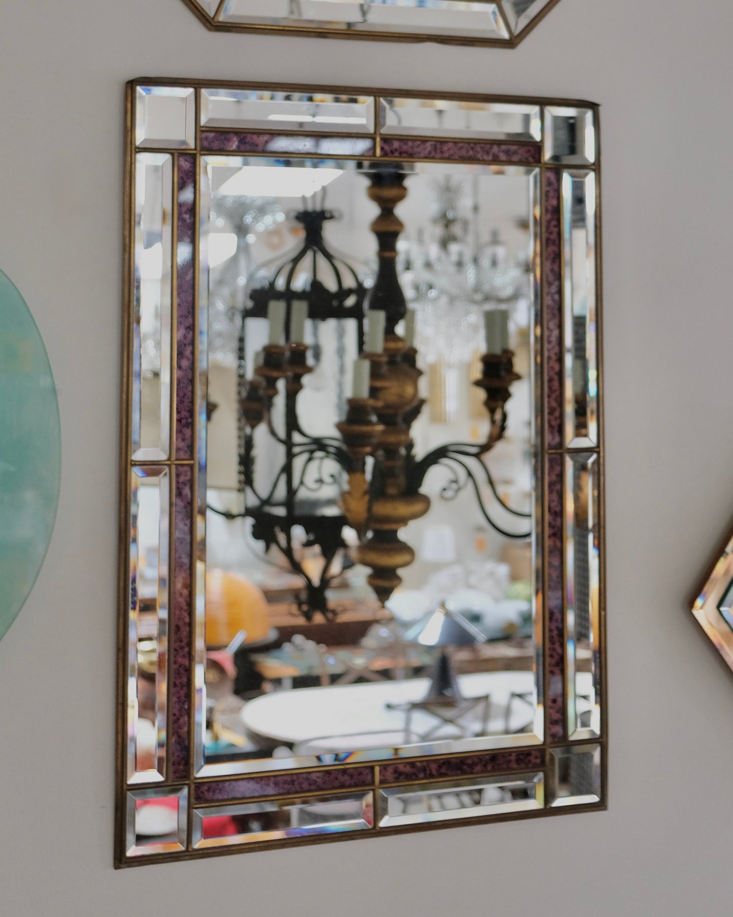 VENETIAN MIRROR w. TORTOISESHELL DETAIL