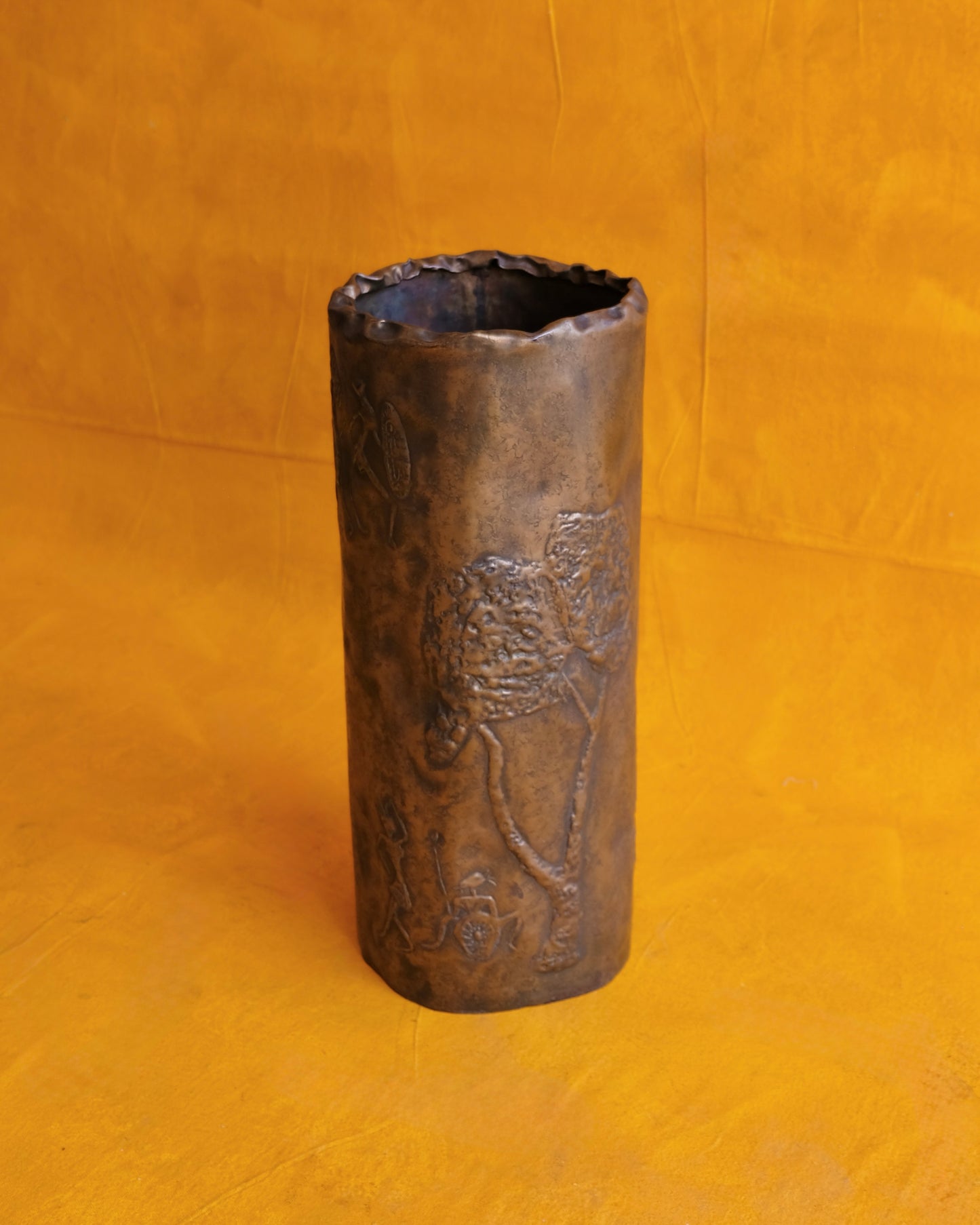 ILLUSTRATED PRESSED BRASS UMBRELLA STAND