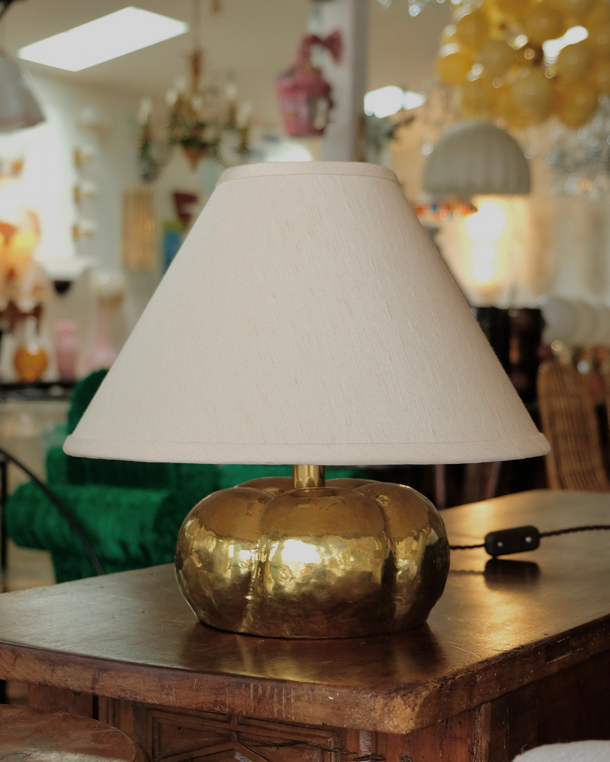 PAIR OF PETITE BRASS LAMPS w. TAPERED SHADE