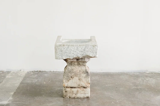 HANDCARVED CARRARA MARBLE BASIN