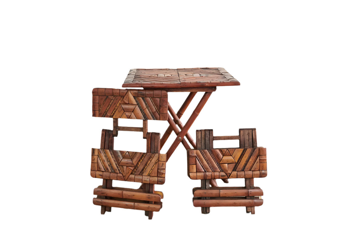 CHEVRON-DECORATED BAMBOO FOLDING SET