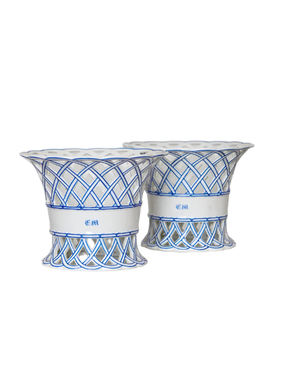 CERAMIC BLUE LINED BASKET VASES