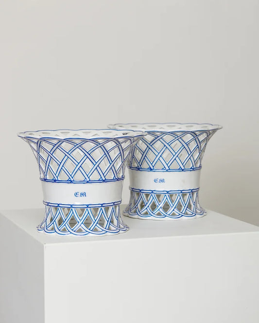 CERAMIC BLUE LINED BASKET VASES