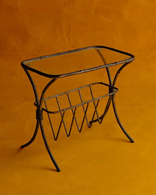WROUGHT IRON MAGAZINE RACK