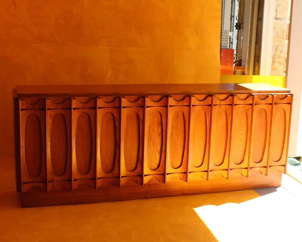 TABAGO BRUTALIST CONSOLE