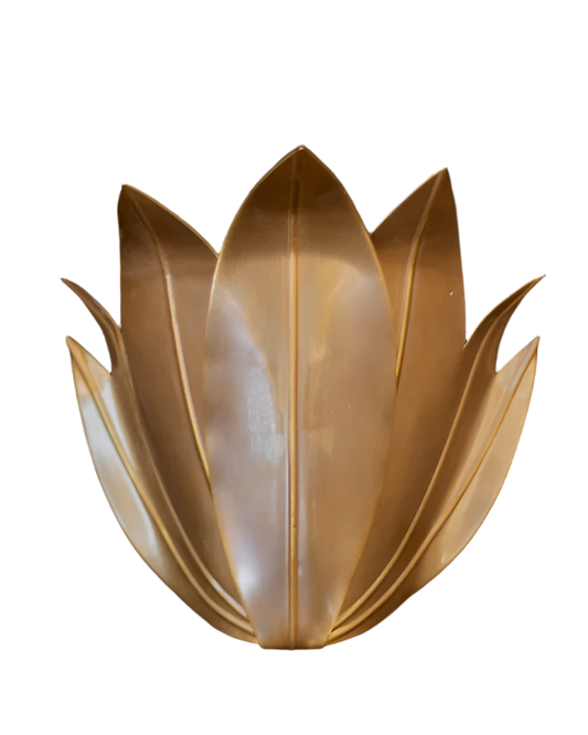 SCULPTURAL LEAF SCONCE
