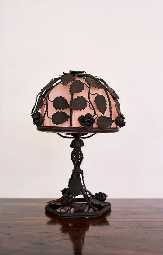 FRENCH ART NOUVEAU LEAF MOTIF LAMP