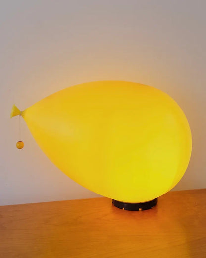 SET OF FIVE COLOURED BALLOON LIGHTS