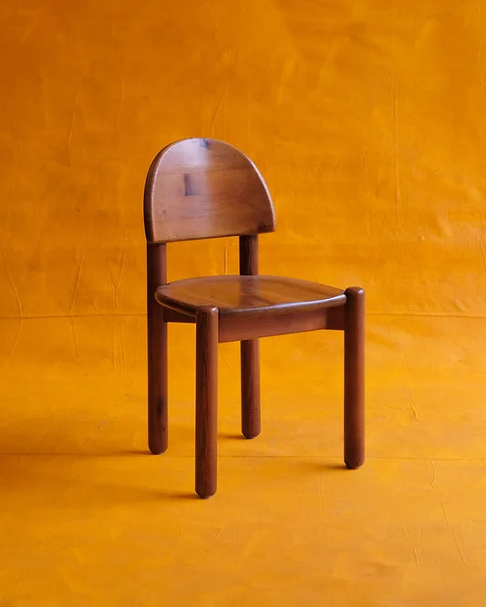 SET OF SIX HAND CARVED DINING CHAIRS