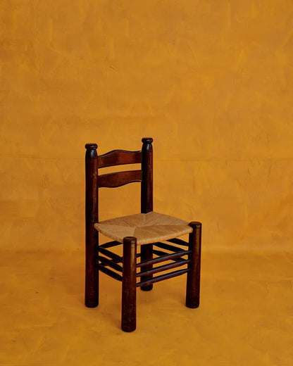 PAIR OF WALNUT RUSH SIDE CHAIRS