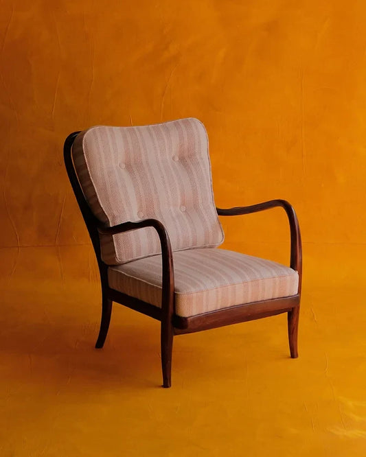 WALNUT ARMCHAIR w. STRIPED UPHOLSTERY