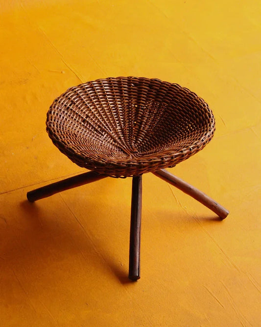 SET OF FIVE TIMBER STOOLS w. WOVEN RATTAN