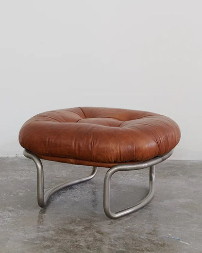 CHROME FOOTREST w. COGNAC LEATHER