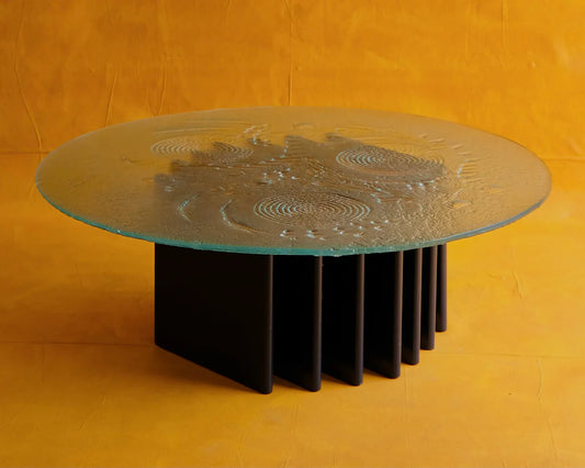 SCULPTURAL GLASS COFFEE TABLE w. NAVY COLUMN BASE