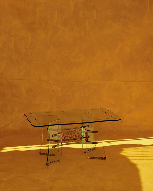 CURVED GLASS COFFEE TABLE w. BRASS DETAIL