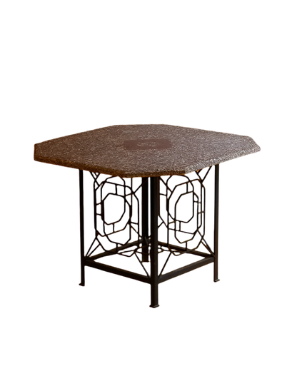 STONE GARDEN TABLE w. IRON BASE