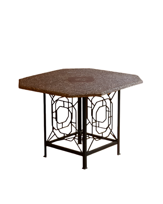 STONE GARDEN TABLE w. IRON BASE