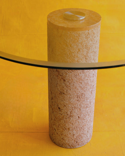 LINED TEXTURED STONE TABLE w. BEVELLED GLASS TOP