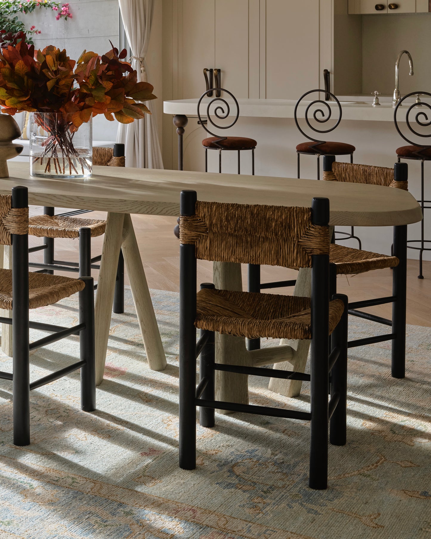 SET OF RUSH DINING CHAIRS w. RATTAN & EBONIZED TIMBER