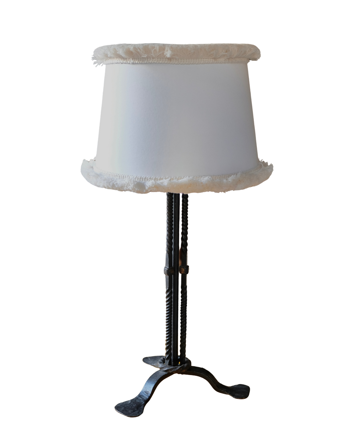 SPANISH WROUGHT IRON TABLE LAMP w. FRINGED TRIM SHADE