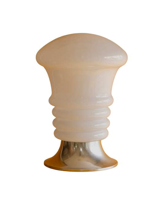 TAPERED GLASS GLOBE TABLE LAMP w. CHROME BASE