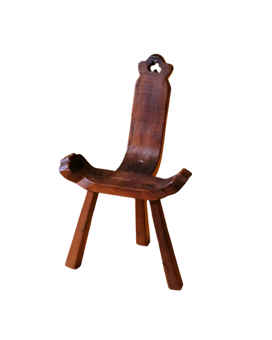 PRIMITIVE FRENCH WOODEN CARVED TRIPOD CHAIR