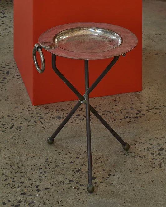 FOLDING LOW SIDE TABLE w. HANDLE