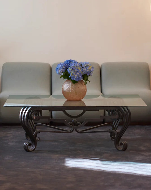 WROUGHT IRON COFFEE TABLE w. GLASS TOP