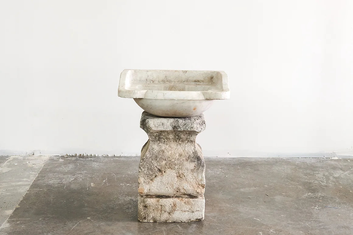 CARRARA MARBLE BASIN