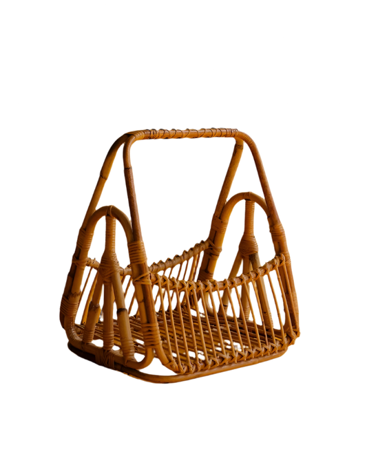 MID-CENTURY BAMBOO & RATTAN MAGAZINE RACK
