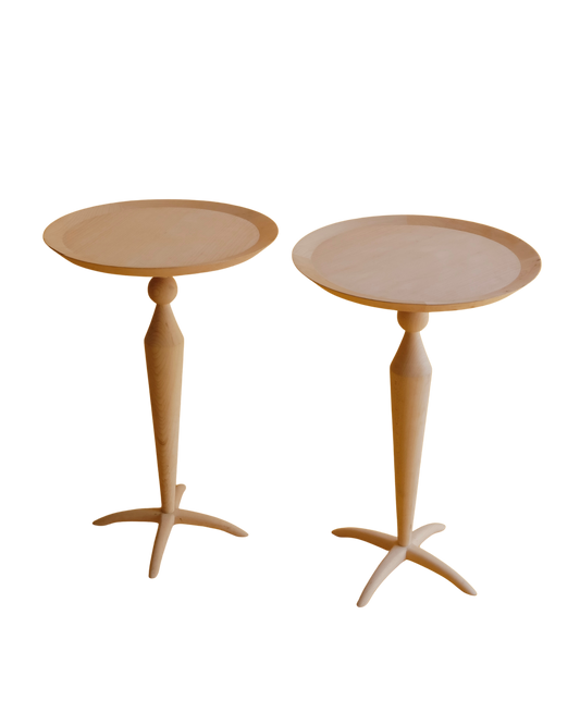 PAIR OF TAPERED TURNED OAK SIDE TABLES