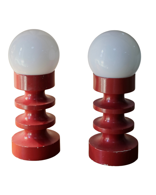 RED TURNED TABLE LAMPS