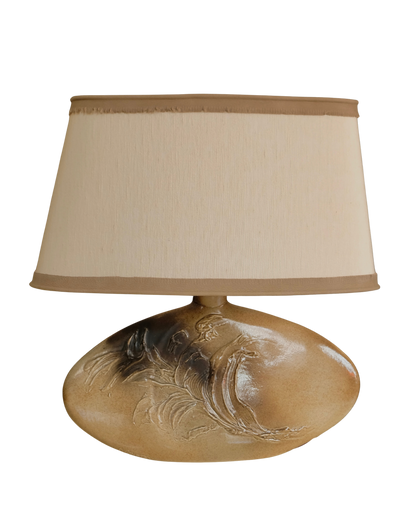 PAIR OF CERAMIC REED TABLE LAMPS w. LEATHER TRIM SHADE